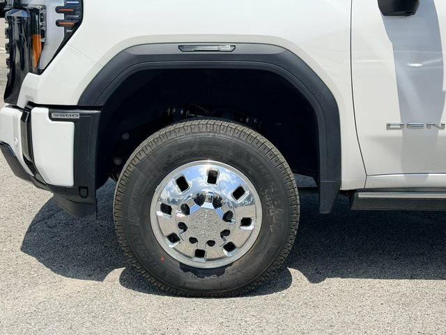 Used 2024 GMC Sierra 3500 Denali Ultimate AWD/4WD image 10