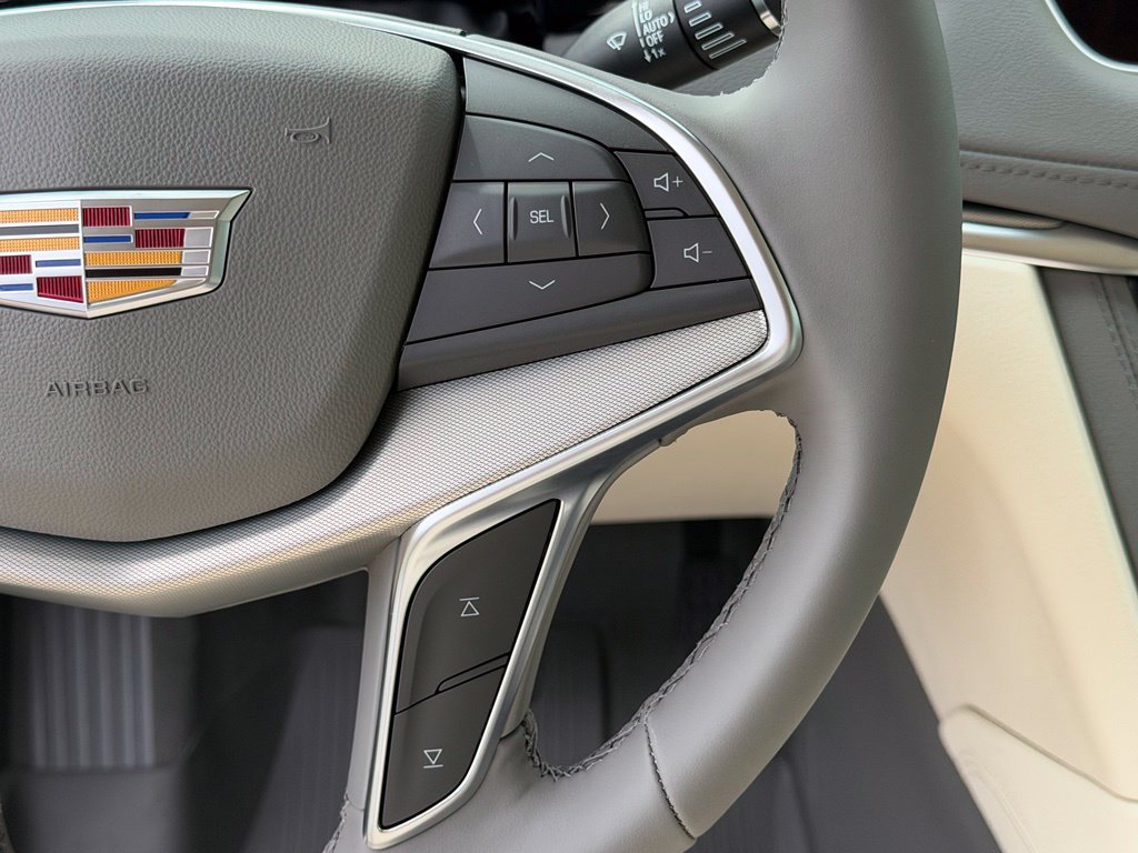 New 2026 Cadillac XT5 Premium Luxury w/ Driver Assist Package FWD image 30
