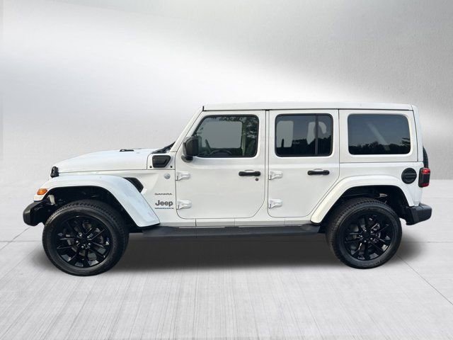Used 2023 Jeep Wrangler Unlimited Sahara w/ Cold Weather Group image 9