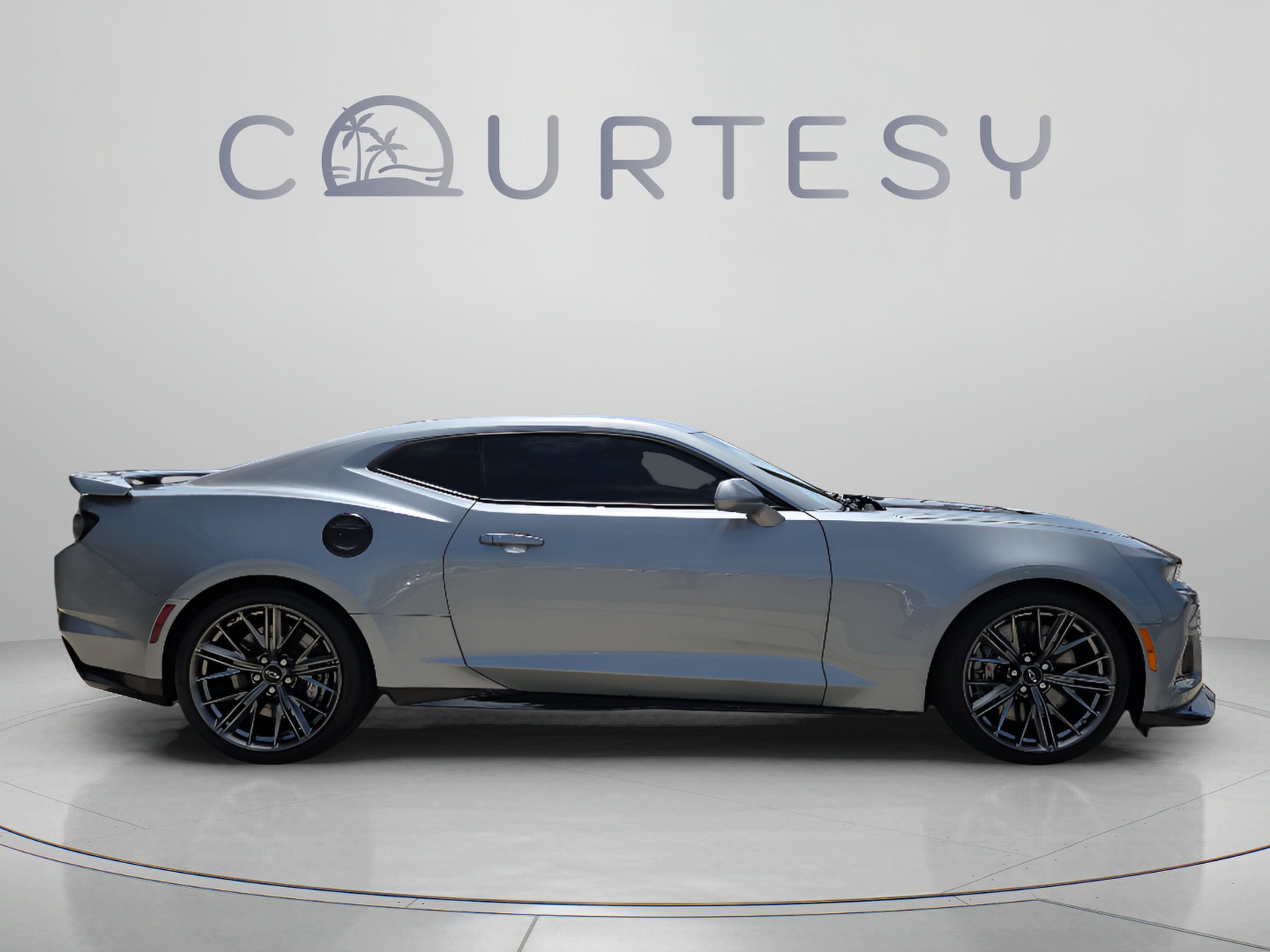 Used 2023 Chevrolet Camaro ZL1 RWD image 6