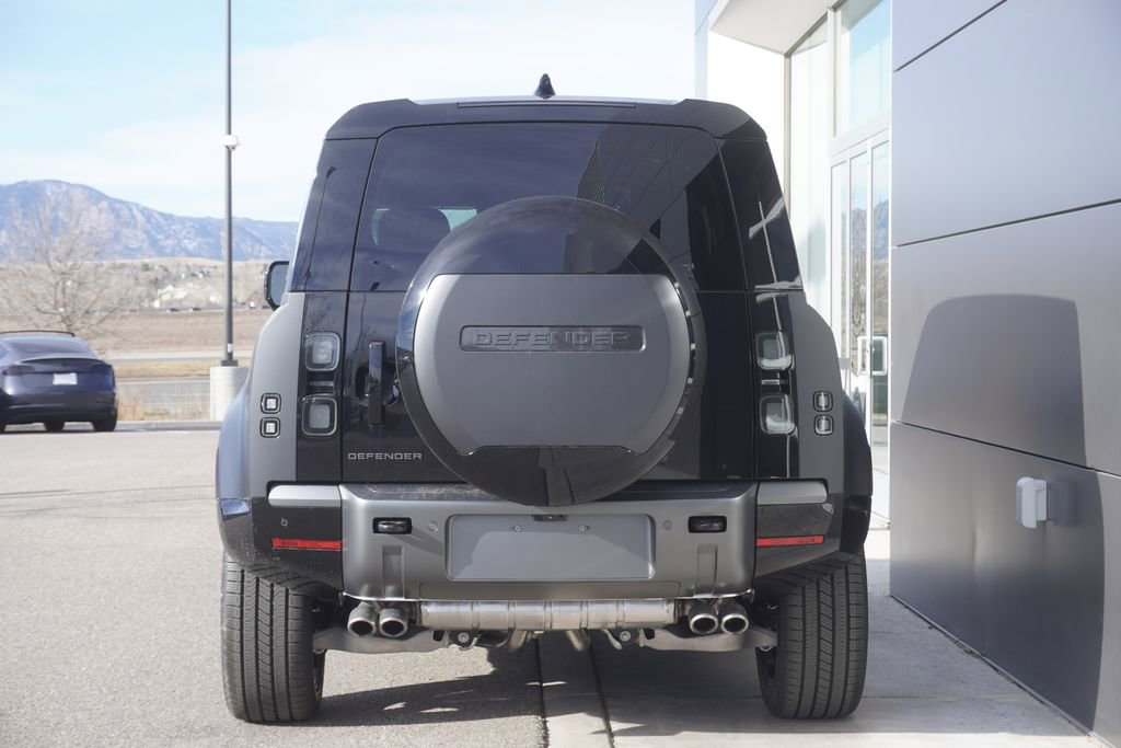 New 2026 Land Rover Defender 110 V8 image 6