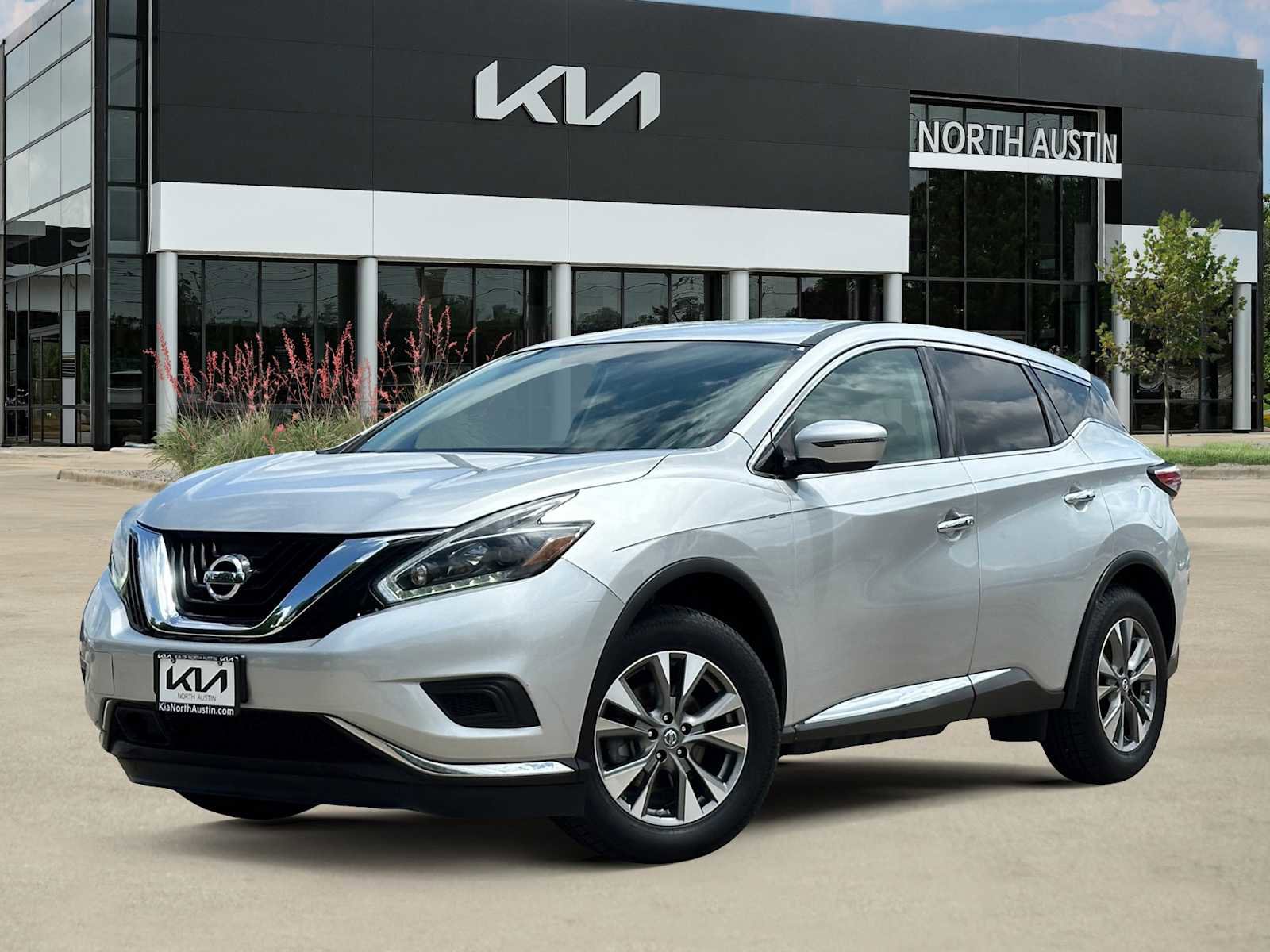 Used 2018 Nissan Murano S image 1
