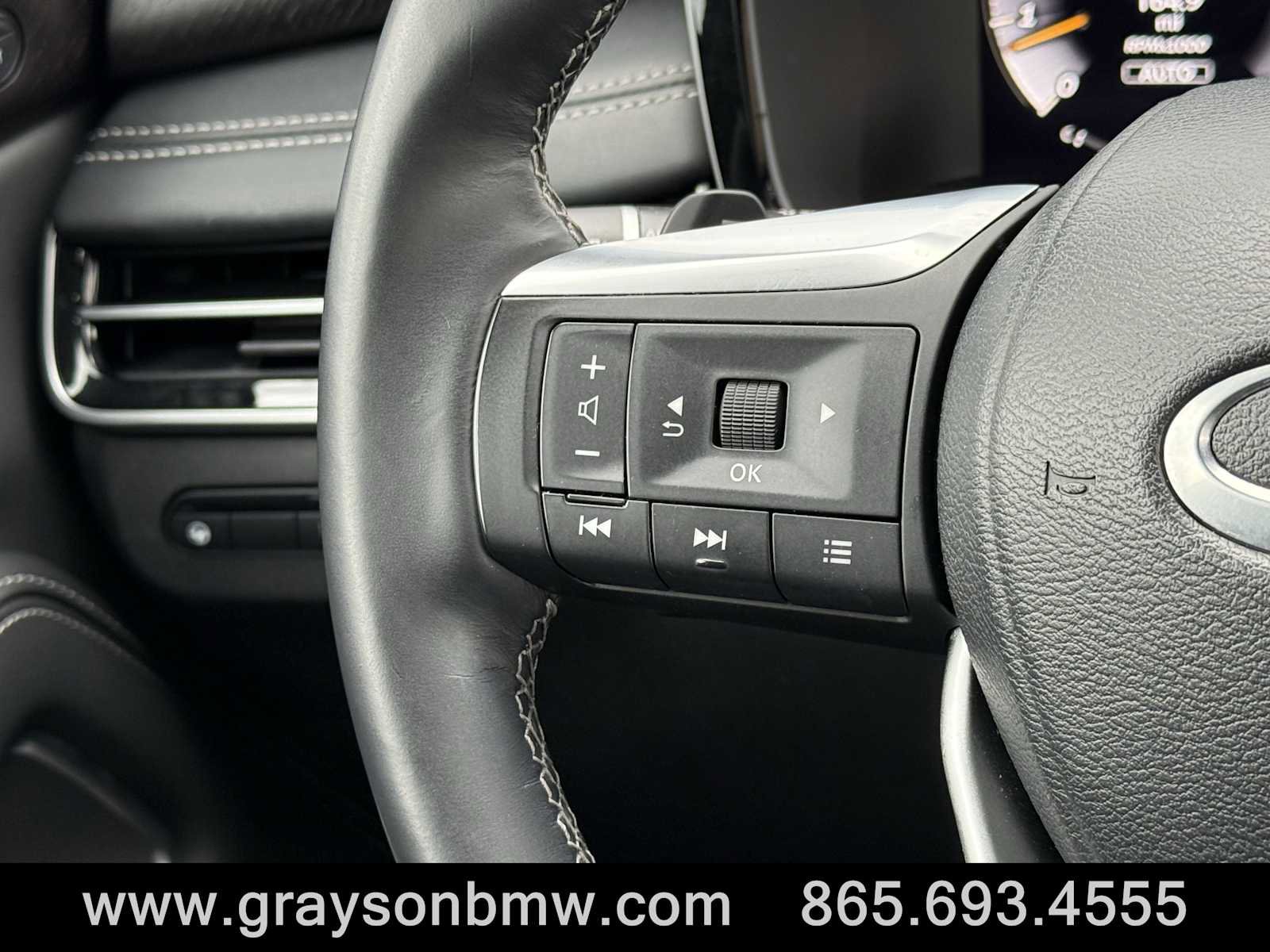 Used 2023 INFINITI QX60 Sensory w/ Vision Package image 18