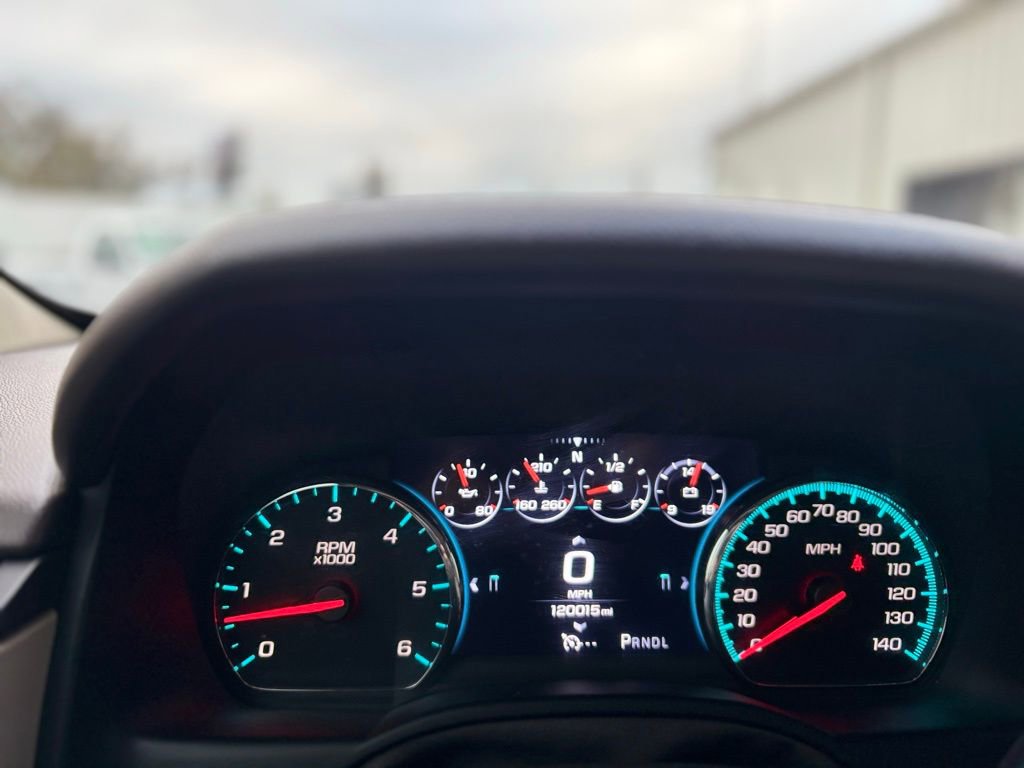 Used 2017 GMC Yukon Denali w/ Open Road Package image 35