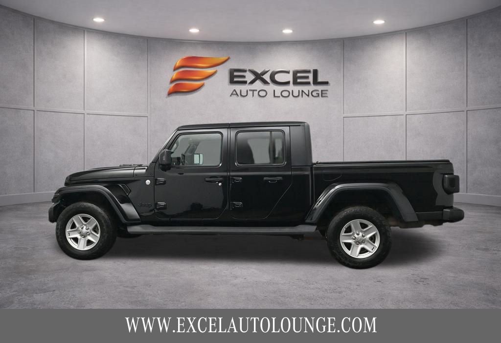 Used 2020 Jeep Gladiator Sport w/ Quick Order Package 24S image 3