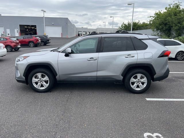 Used 2021 Toyota RAV4 XLE w/ XLE Grade Weather Package AWD/4WD image 8