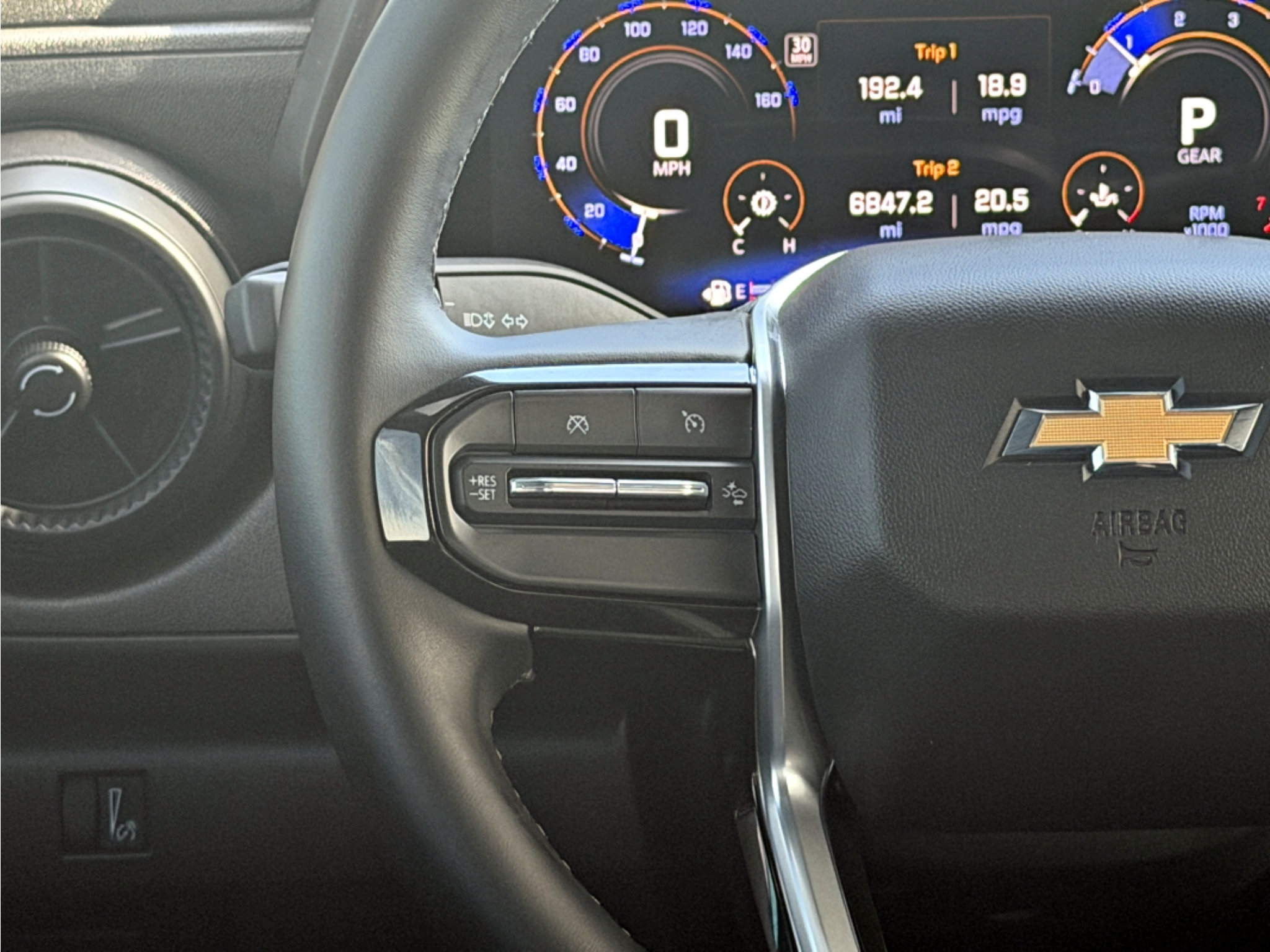 Used 2026 Chevrolet Colorado W/T w/ Advanced Trailering Package RWD image 13