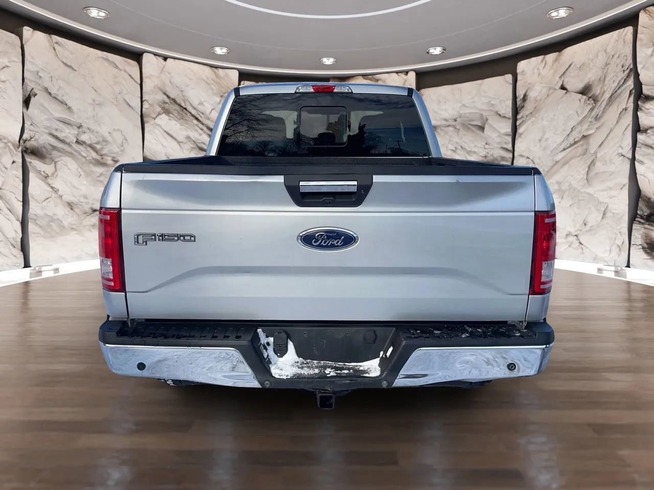 Used 2016 Ford F150 XLT w/ Equipment Group 302A Luxury image 3