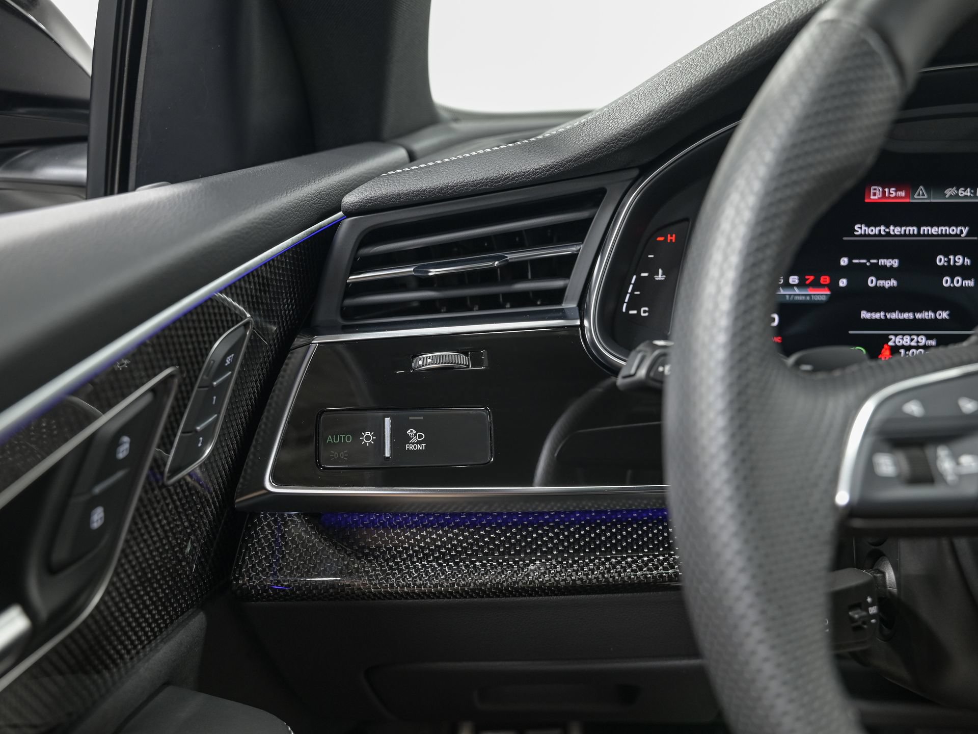 Used 2023 Audi SQ8 Premium Plus AWD/4WD image 18