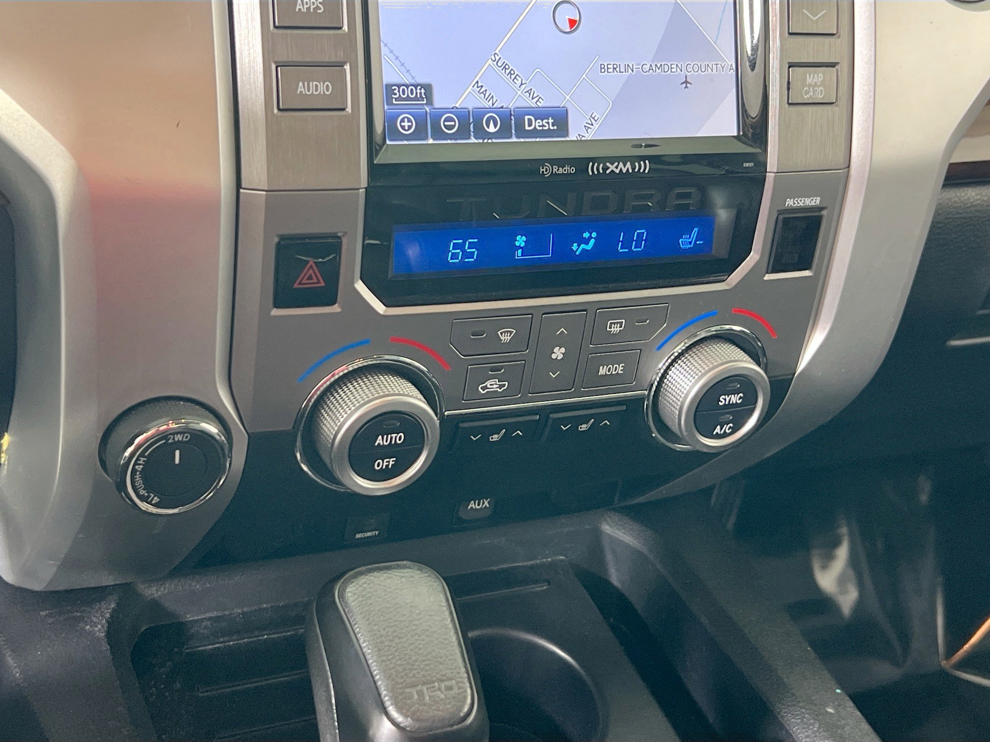 Used 2016 Toyota Tundra Limited image 16