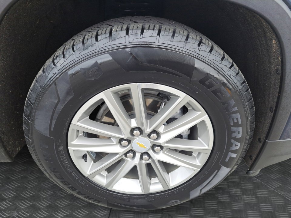 Certified 2022 Chevrolet Traverse LT image 17