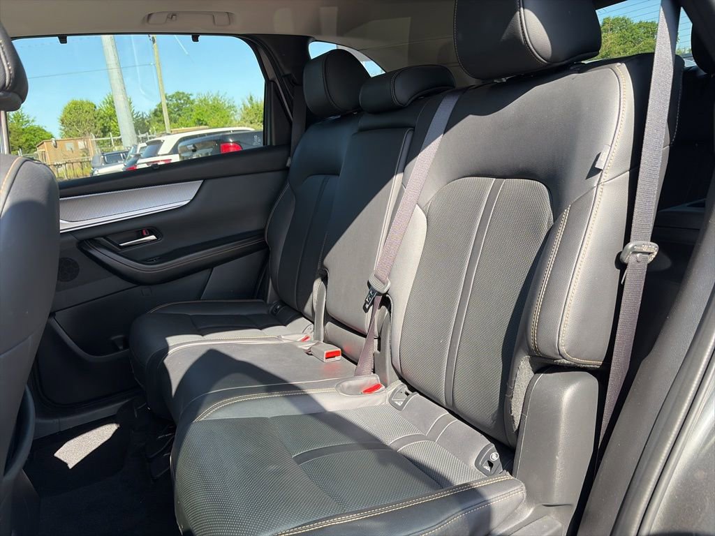 Used 2024 MAZDA CX-90 3.3 Turbo w/ Preferred Plus AWD/4WD image 10