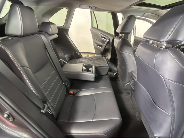 Used 2023 Toyota RAV4 XLE Premium image 34