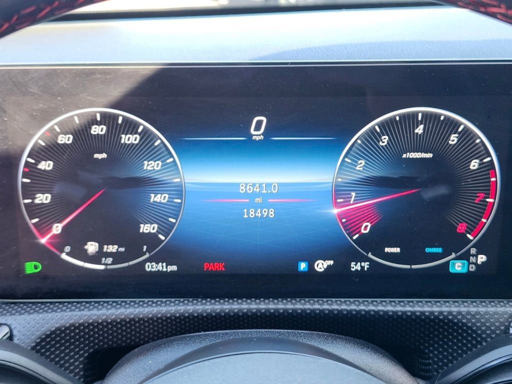 Used 2024 Mercedes-Benz CLA 250 4MATIC image 30