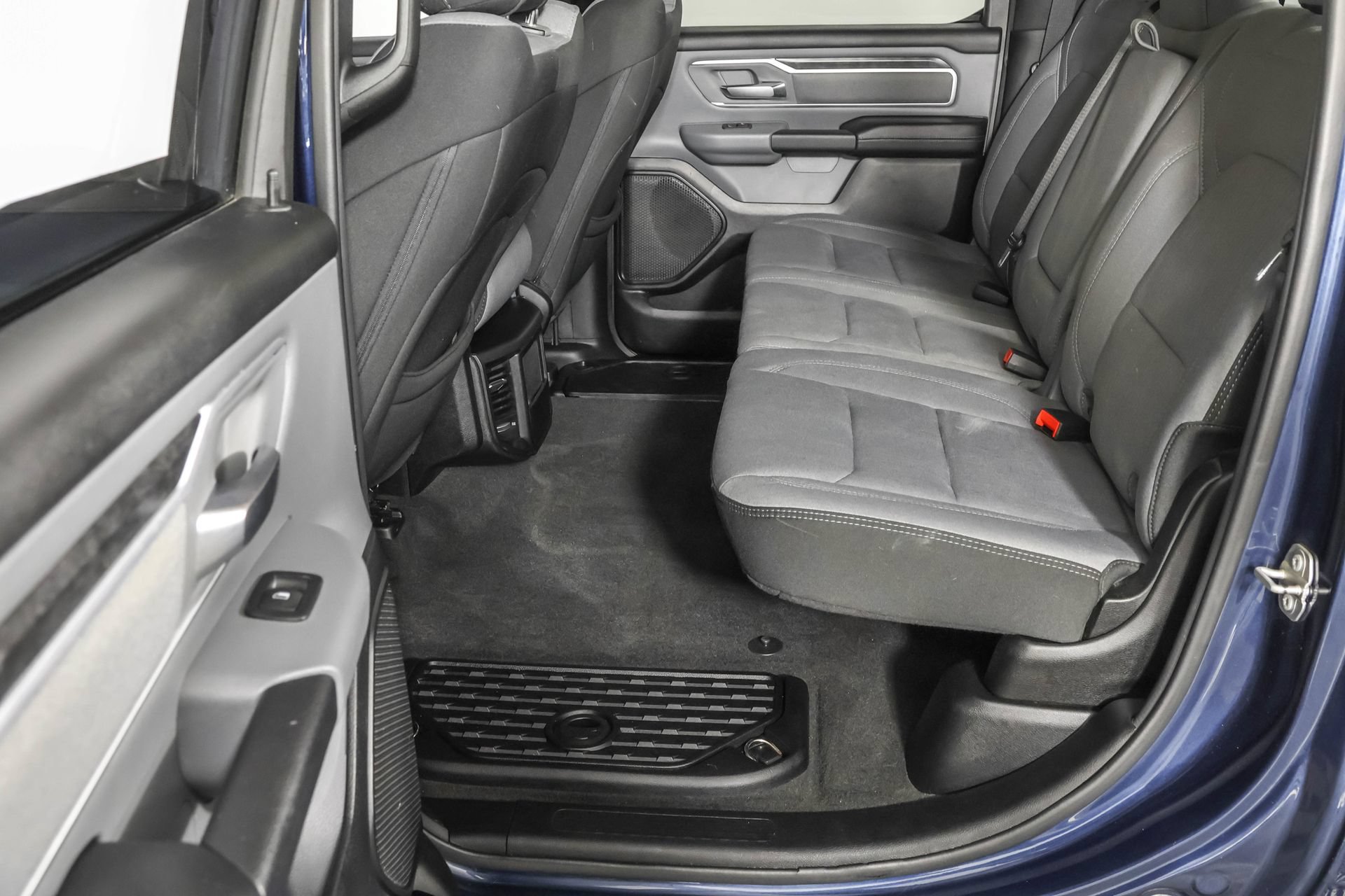 Used 2021 RAM 1500 Big Horn AWD/4WD image 36