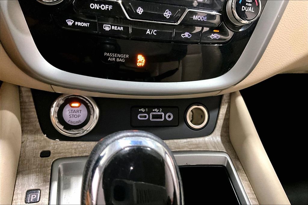 Used 2020 Nissan Murano SL w/ Moonroof Package image 16