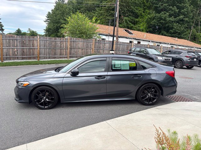 Used 2022 Honda Civic Sport image 4
