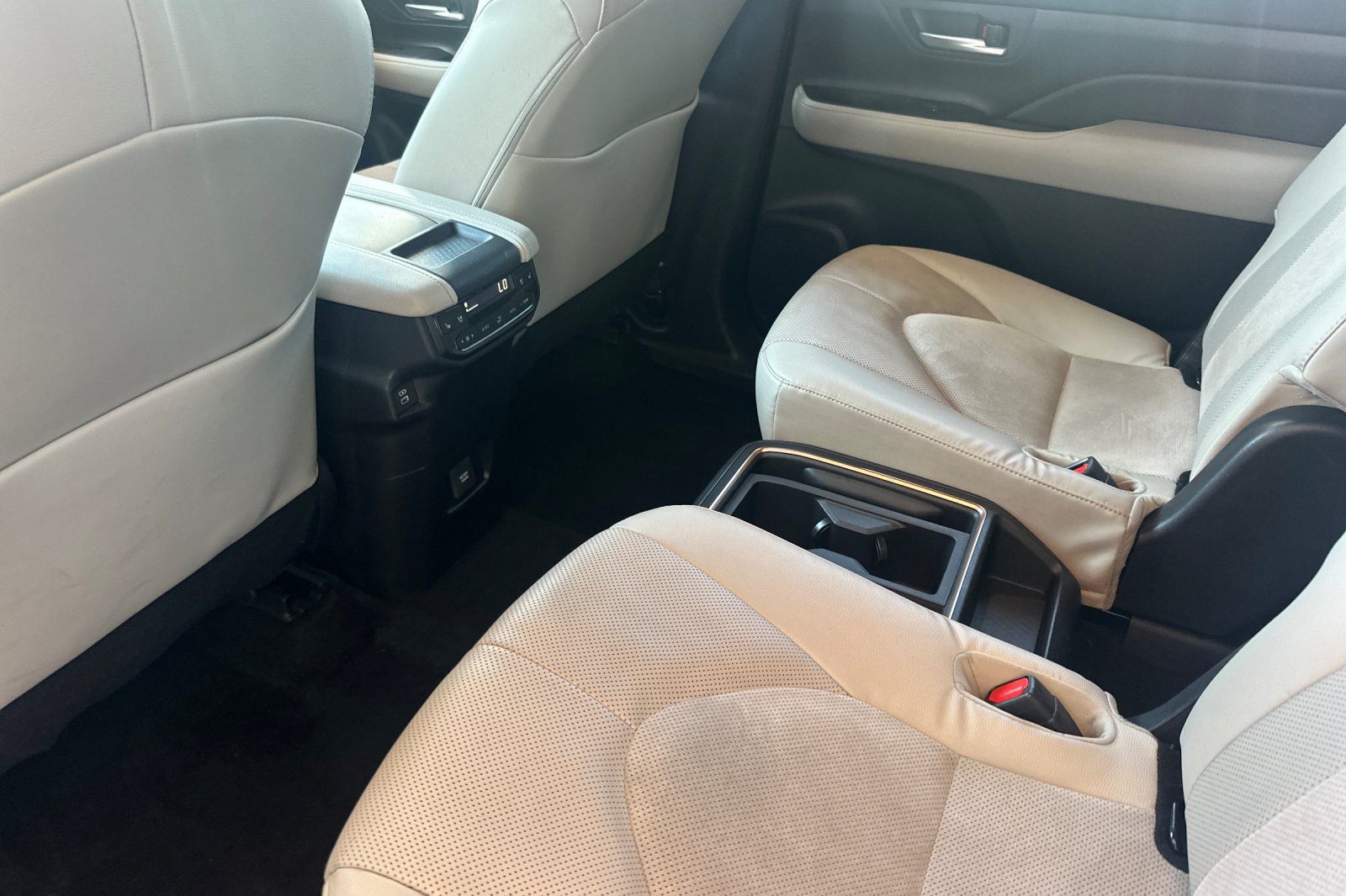 Certified 2025 Toyota Grand Highlander AWD Hybrid image 15