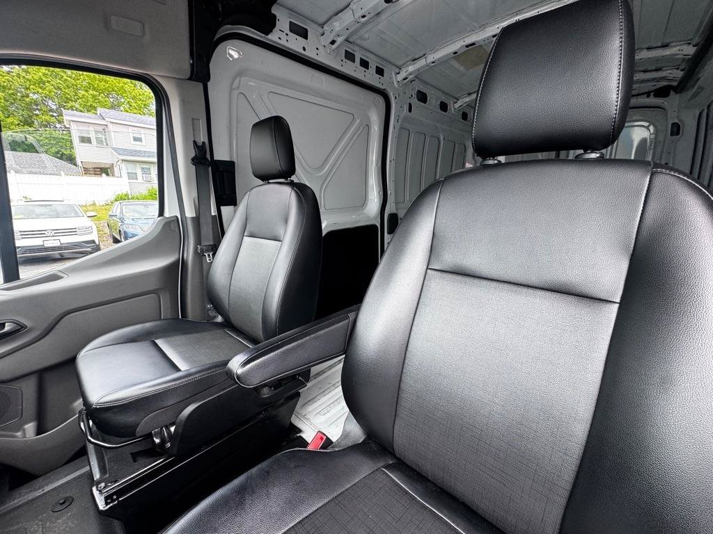 Used 2024 Ford Transit 250 148 Medium Roof Extended AWD image 15