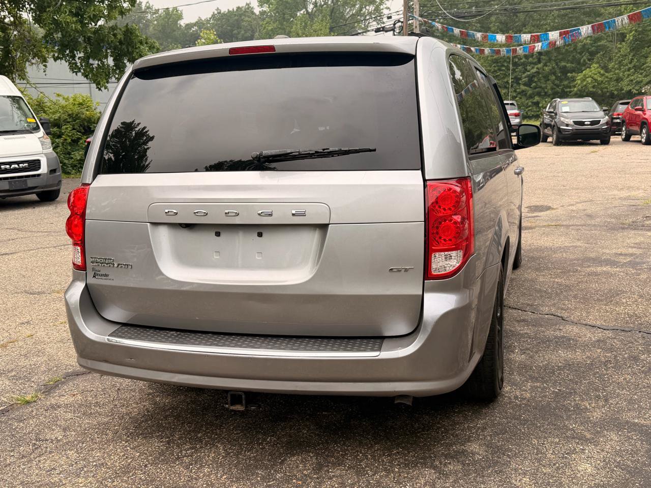 Used 2020 Dodge Grand Caravan GT FWD image 7