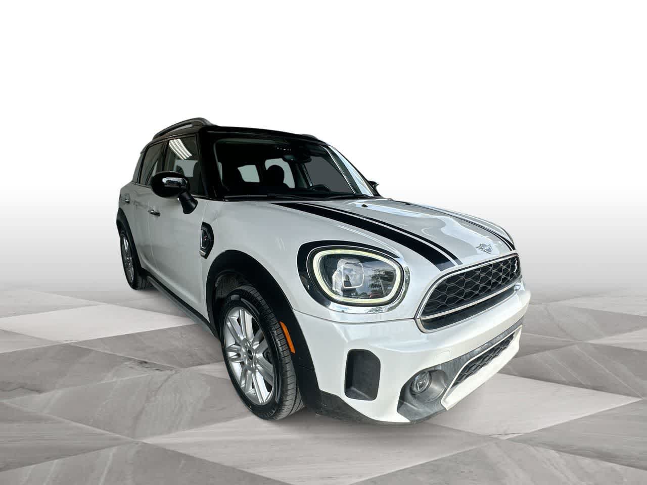 Used 2024 MINI Cooper Countryman S FWD image 2
