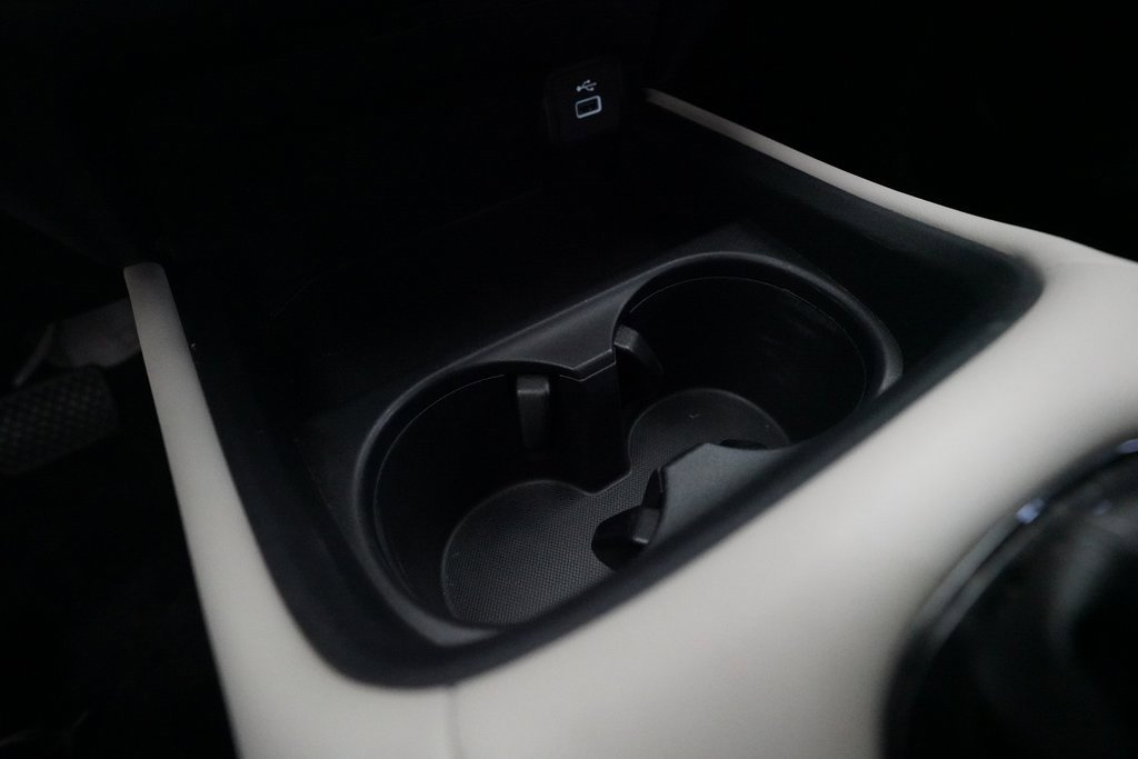 Certified 2023 Honda HR-V LX image 16