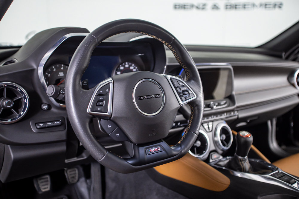Used 2021 Chevrolet Camaro SS RWD image 21
