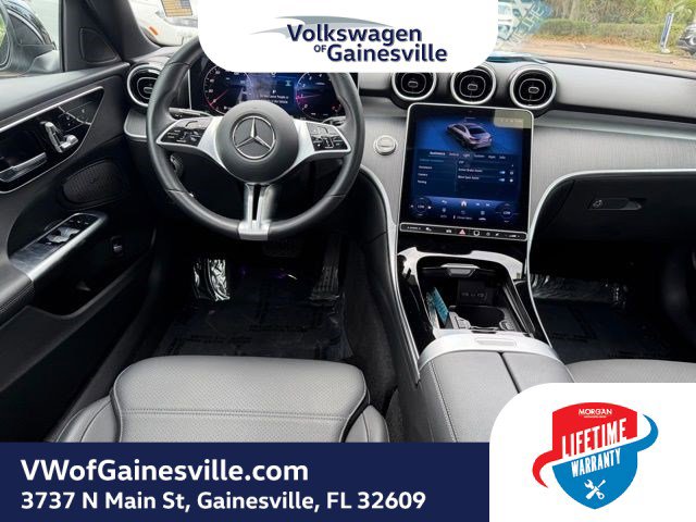 Used 2025 Mercedes-Benz C 300 Sedan image 14