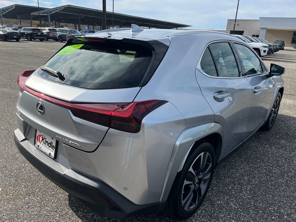 Used 2023 Lexus UX 250h AWD w/ Accessory Package (Z2) image 25