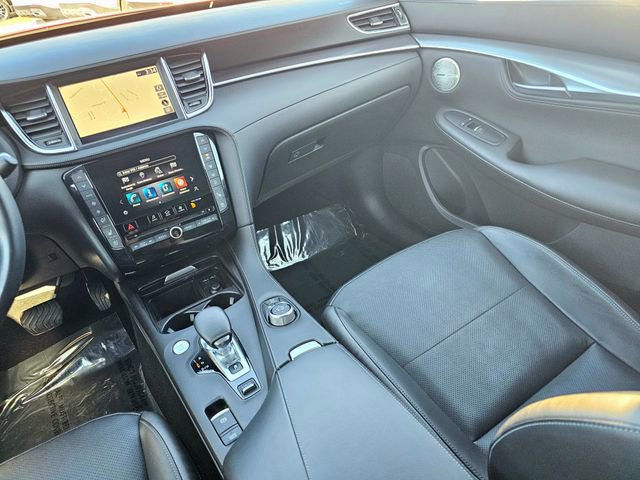 Used 2023 INFINITI QX55 Essential image 33