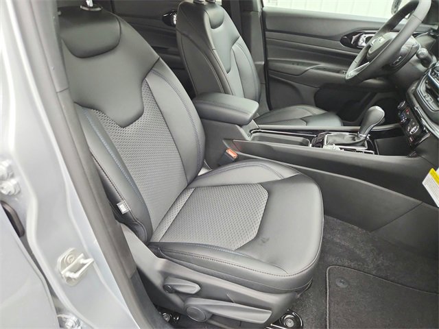 New 2026 Jeep Compass Latitude image 34