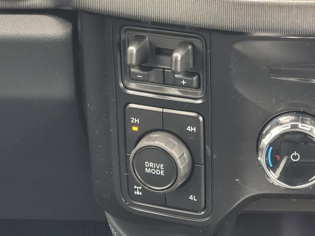 New 2026 Ford F250 Platinum w/ FX4 Off-Road Package image 20