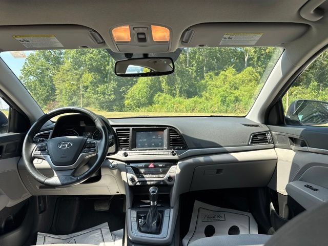 Used 2018 Hyundai Elantra Value Edition FWD image 12