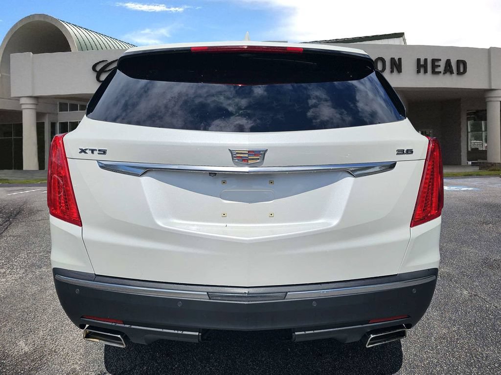 Used 2019 Cadillac XT5 Premium Luxury FWD image 5