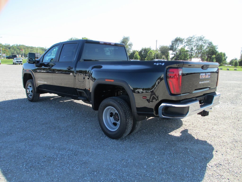 New 2026 GMC Sierra 3500 Pro image 8