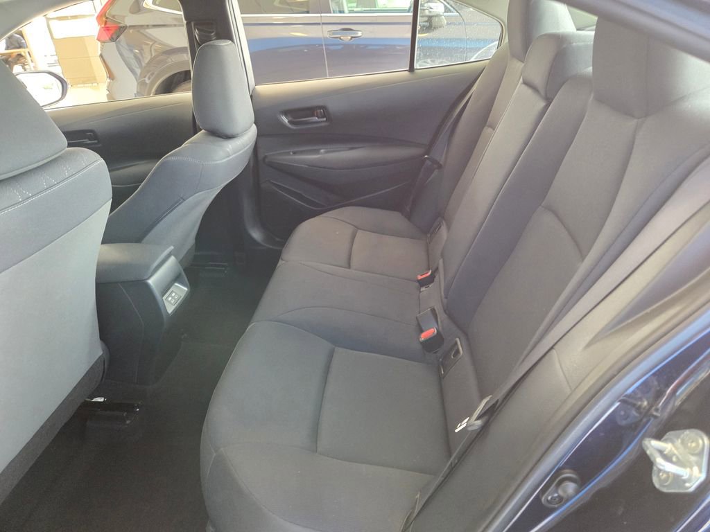 Used 2023 Toyota Corolla LE w/ Carpet Mat Package (TMS) FWD image 17