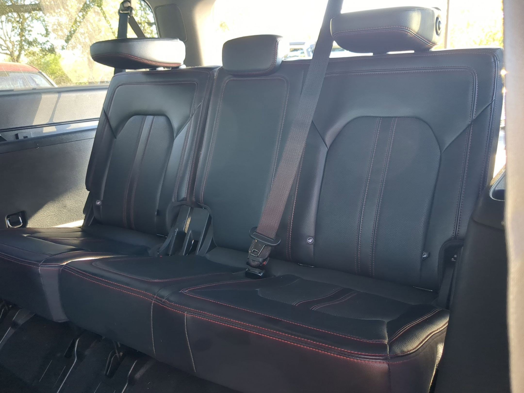 Used 2024 Ford Expedition Max Limited image 23