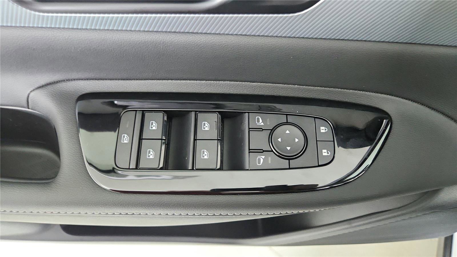 New 2026 Nissan Murano SL AWD/4WD image 10