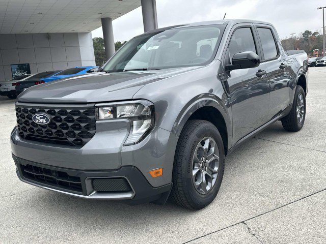 New 2025 Ford Maverick XLT w/ XLT Luxury Package image 3