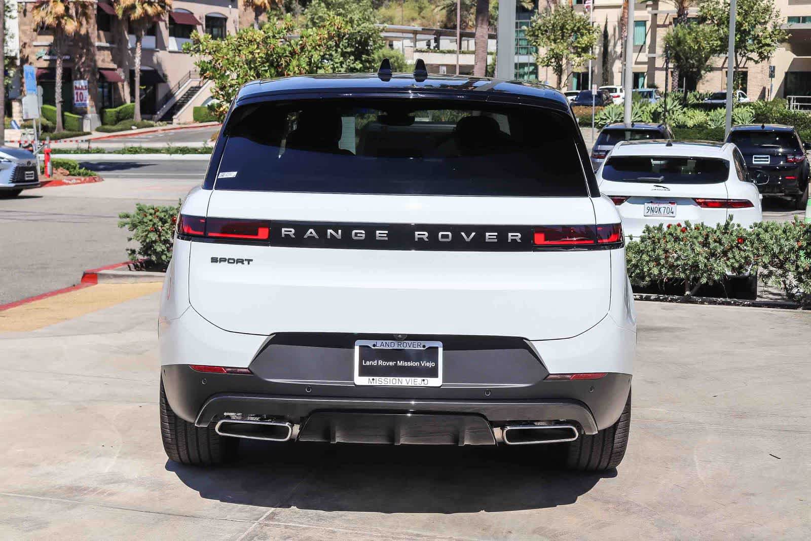 New 2026 Land Rover Range Rover Sport SE AWD/4WD image 5