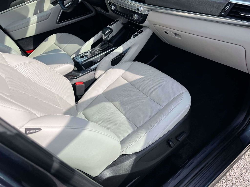 Used 2022 Kia Telluride EX image 12