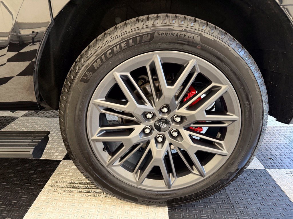 Certified 2025 Ford Expedition Max Platinum w/ Stealth Performance Package AWD/4WD image 17