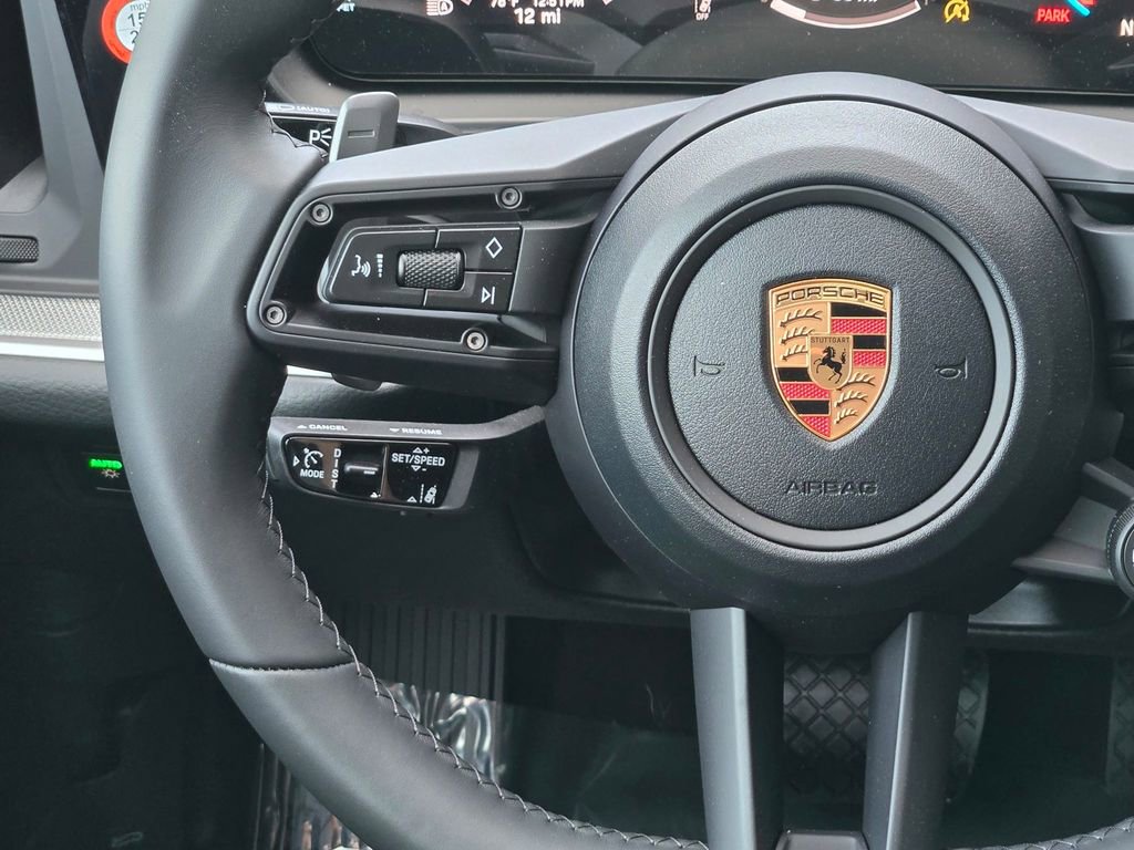 New 2026 Porsche Cayenne image 16