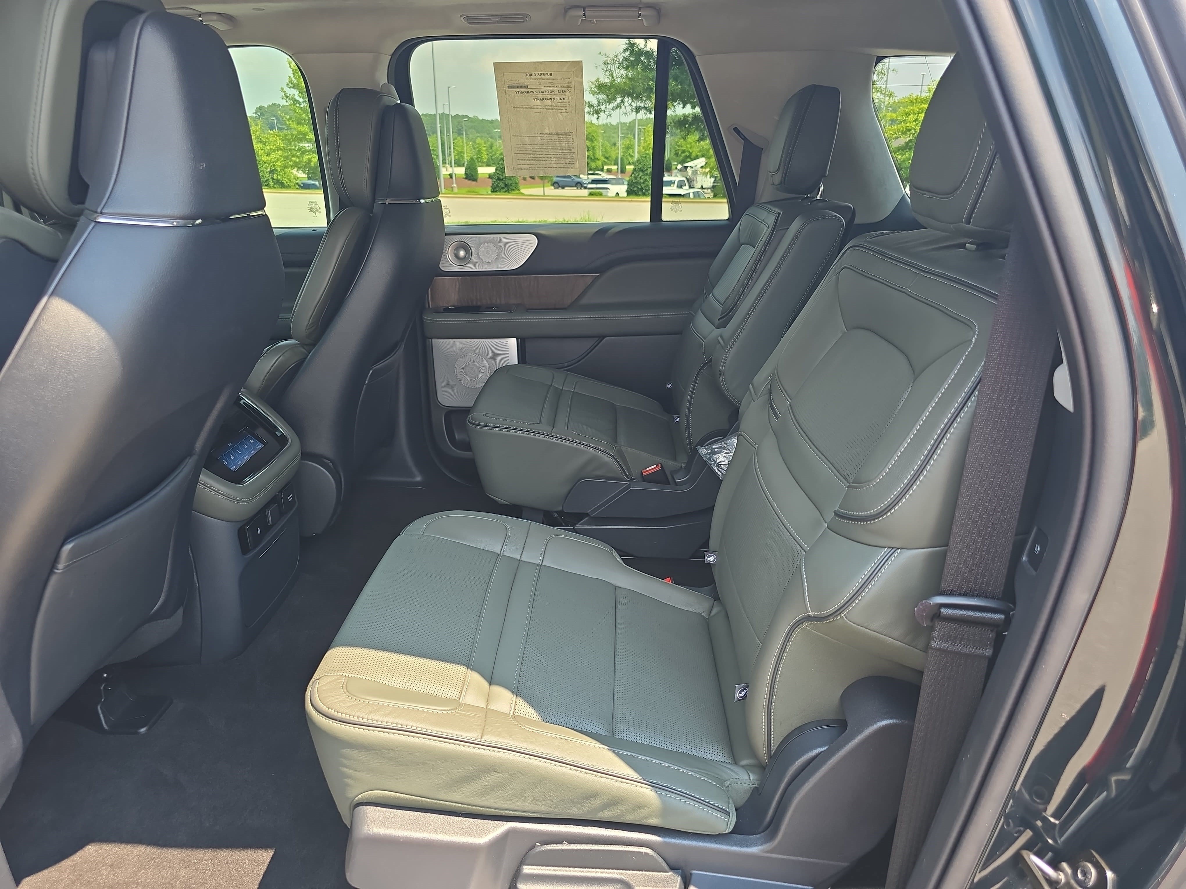 Certified 2024 Lincoln Navigator L Black Label AWD/4WD image 14