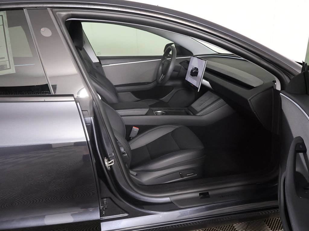 Used 2024 Tesla Model 3 Long Range RWD image 34