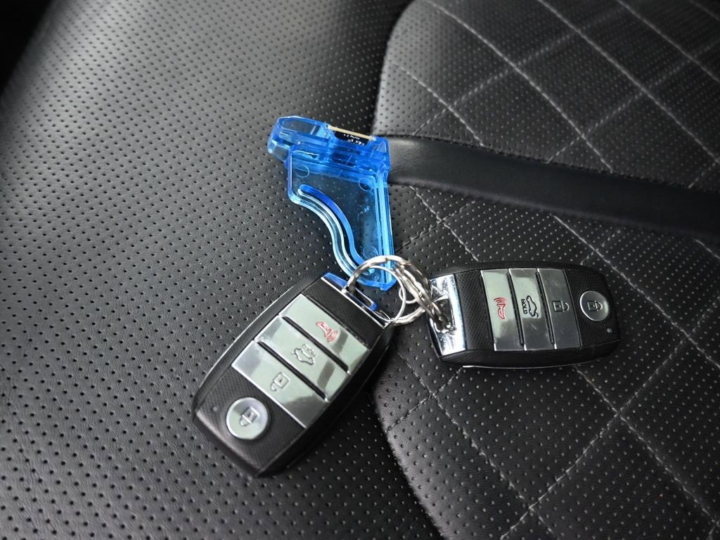 Used 2019 Kia Optima SX w/ SX Limited (Black) Package image 61