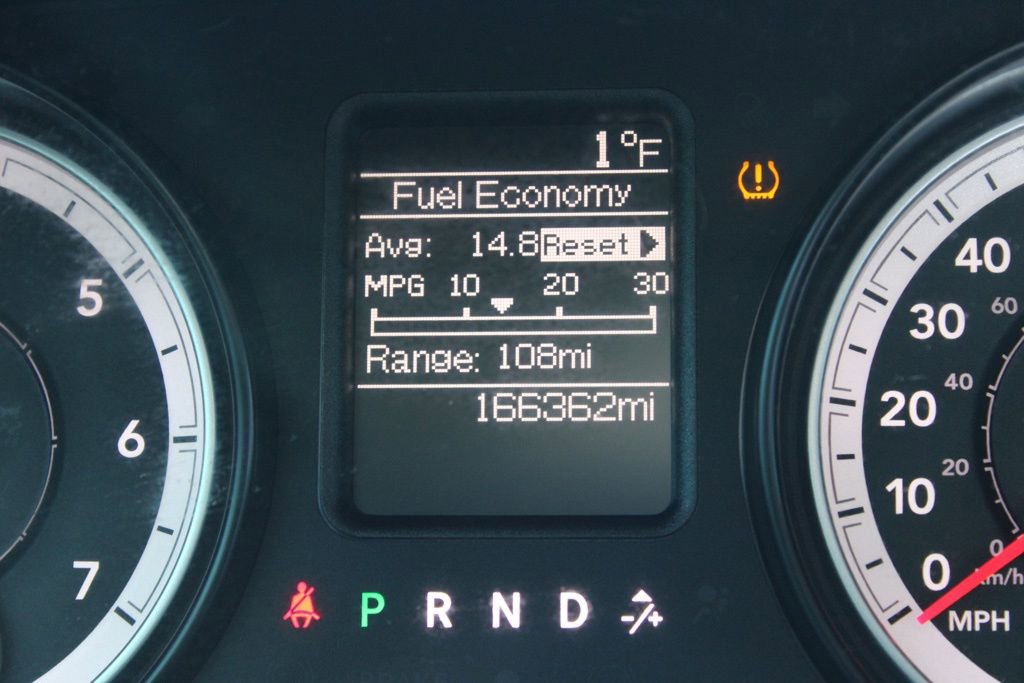 Used 2014 RAM 1500 Express image 30