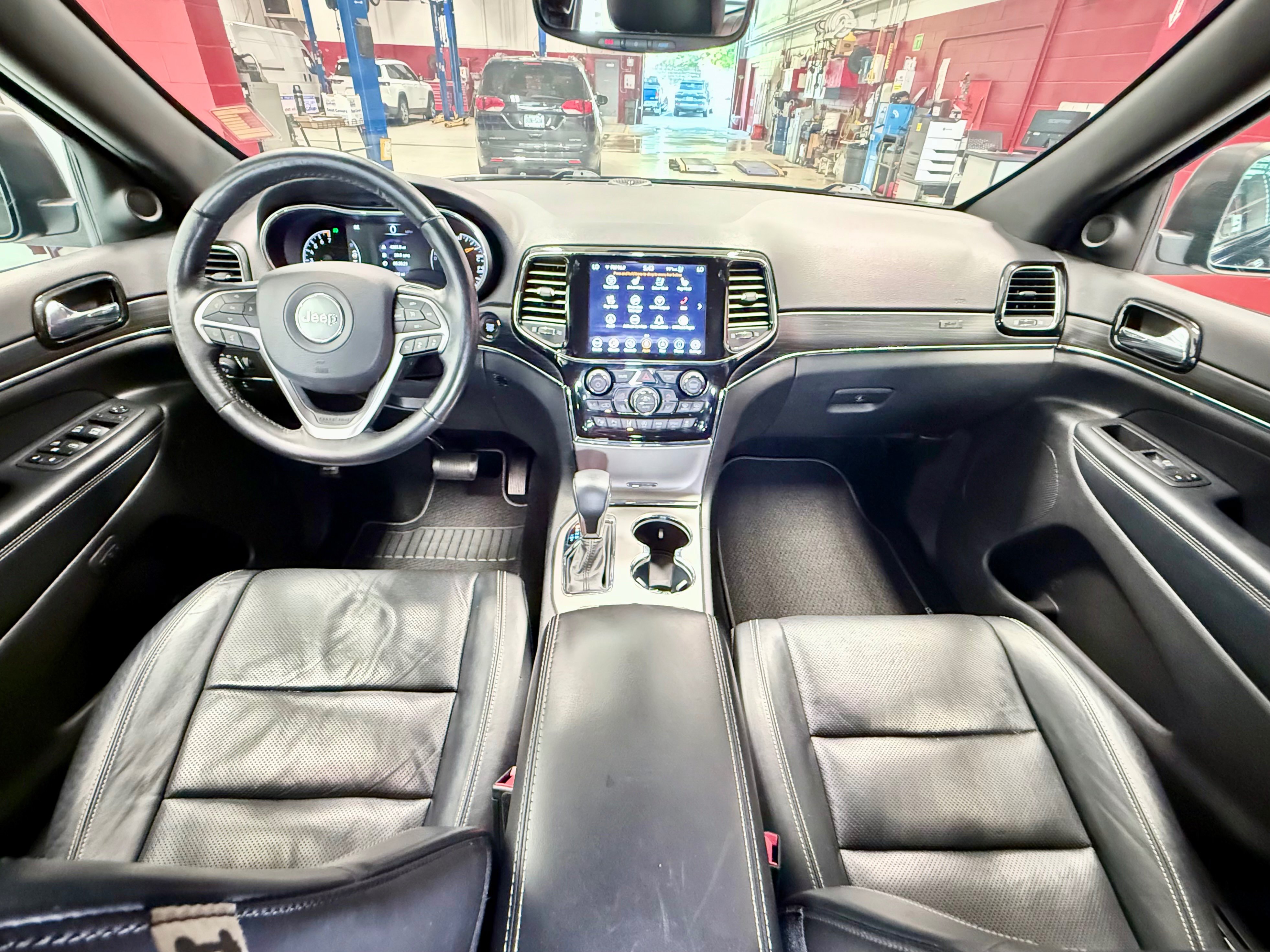 Used 2021 Jeep Grand Cherokee Limited w/ Quick Order Package 28K 80th AWD/4WD image 21