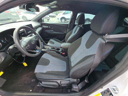 Used 2019 Hyundai Veloster 2.0 FWD image 4