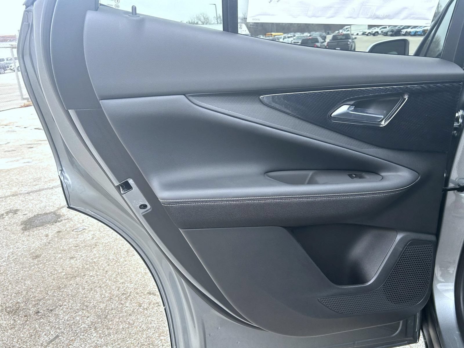 New 2026 Chevrolet Blazer EV LT AWD/4WD image 17